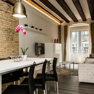 Welcoming Old Town Apartment Pamplona